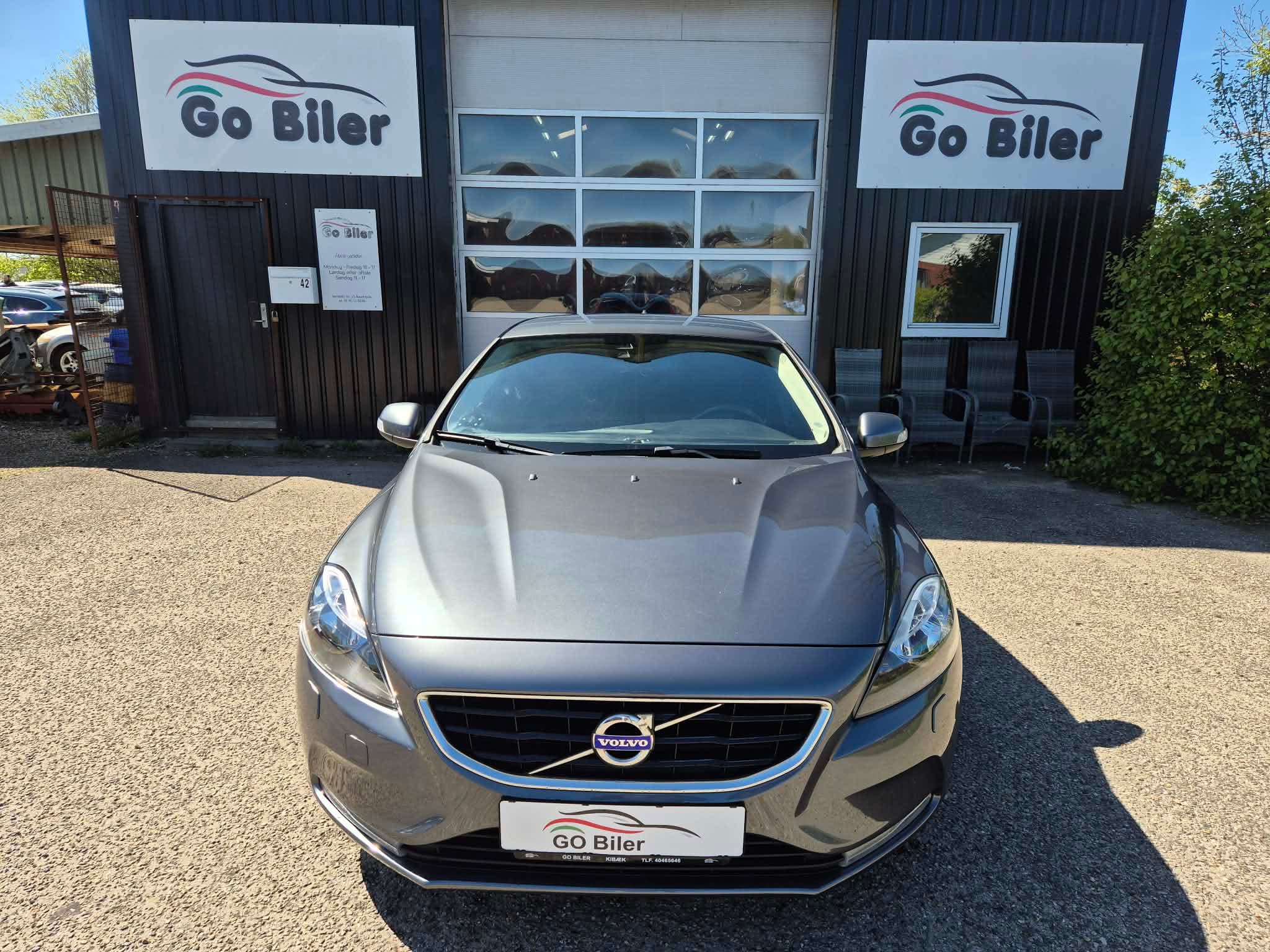 Volvo V40